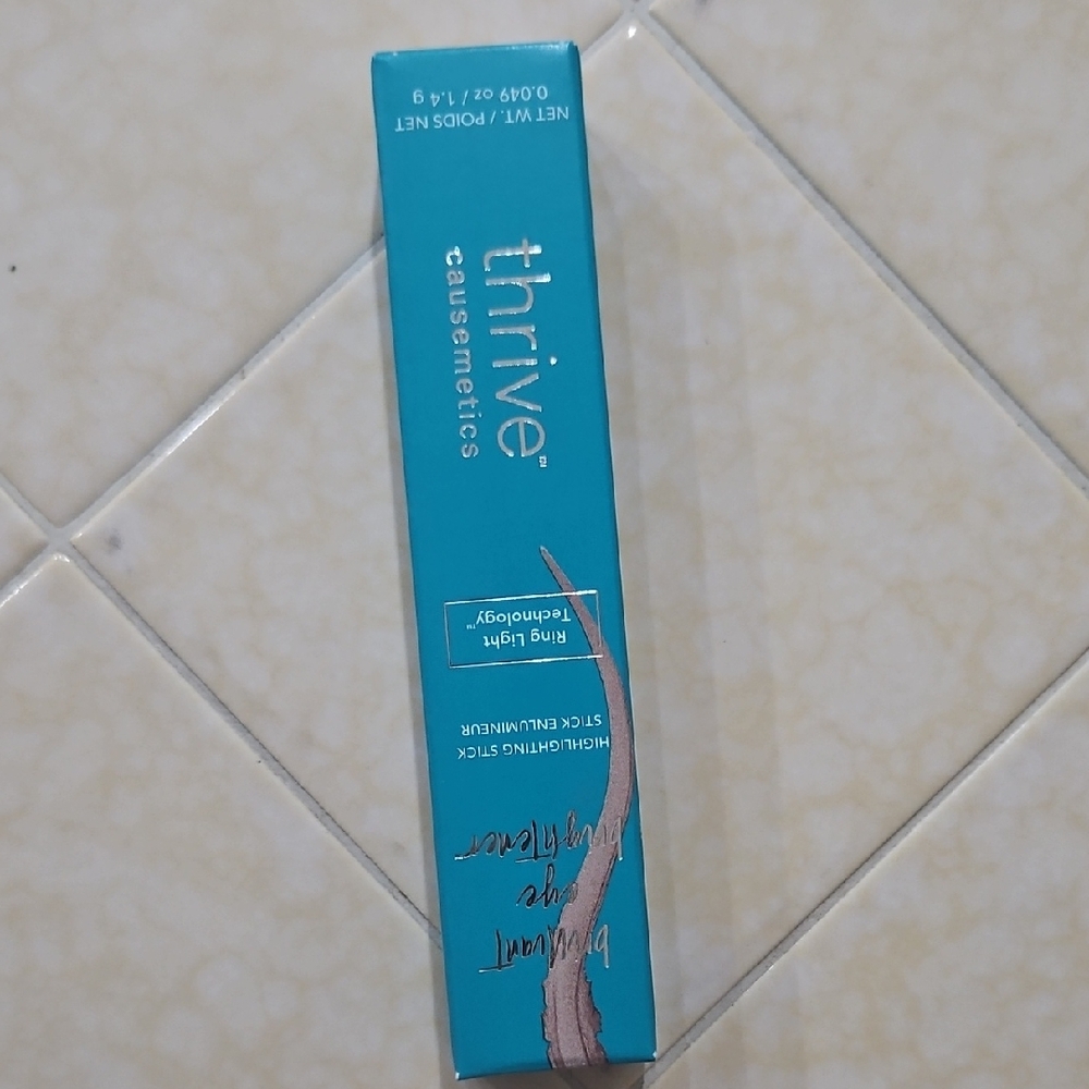 Thrive Causemetics Ring Light Technology Stick -Callie